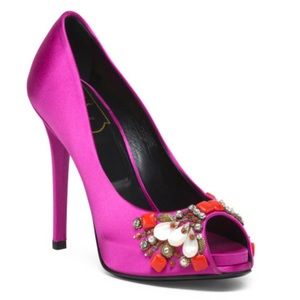 Brand new Roger Vivier heels